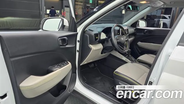 Hyundai Venue — Фото автомобиля 10