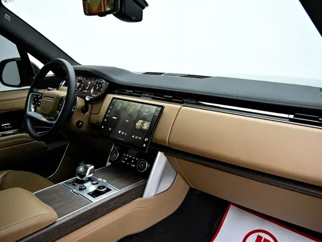 Land Rover Range Rover — Фото автомобиля 15
