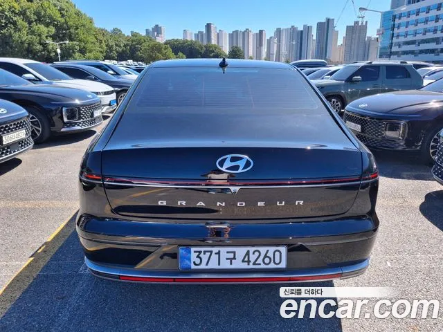Hyundai Grandeur GN7 — Фото автомобиля 5
