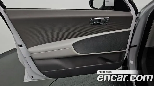 Hyundai Ioniq 6 — Фото автомобиля 13