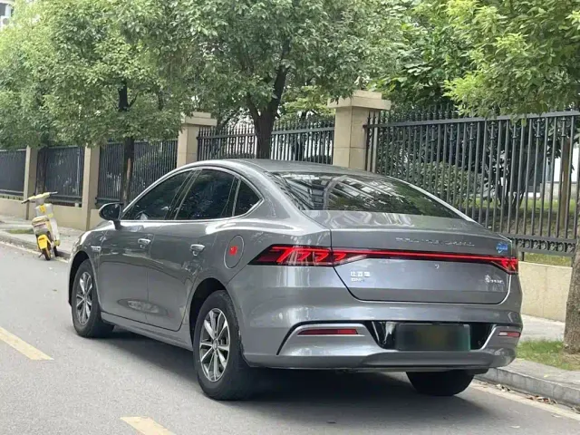 BYD Qin PLUS — Фото автомобиля 14