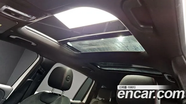 Mercedes-Benz GLB-Class — Фото автомобиля 19