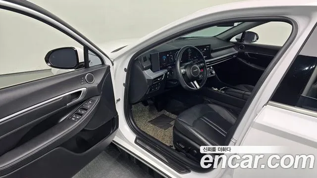 Hyundai Sonata — Фото автомобиля 17