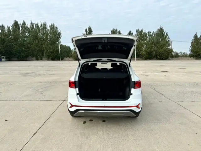 Jetta VS7 — Фото автомобиля 21