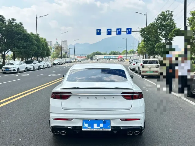 Geely Xingrui — Фото автомобиля 14
