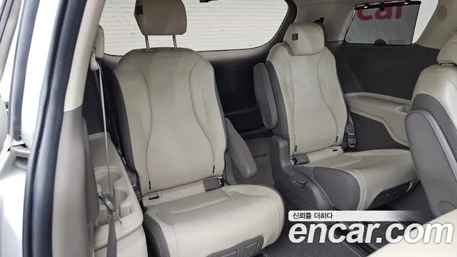Kia Canival Carnival 4 поколение Дизель 9 мест Noblesse — Фото автомобиля 6
