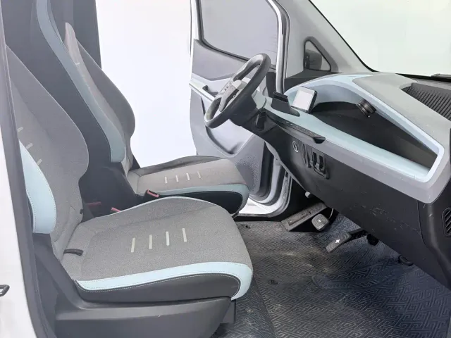 Wuling NanoEV — Фото автомобиля 6
