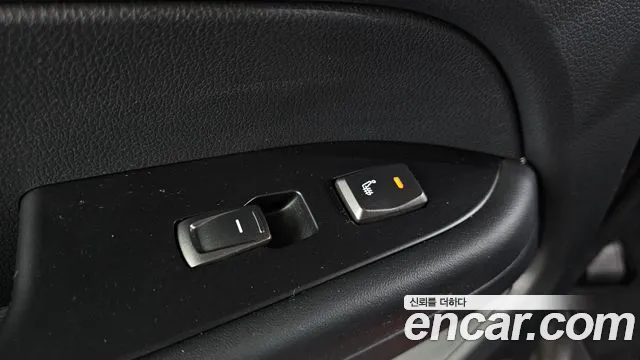 KG_Mobility_Ssangyong Rexton Новый Rexton Sport Khan Дизель 2.2 4WD — Фото автомобиля 22