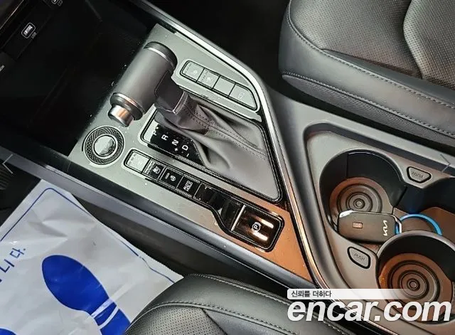 Kia Niro The All New Niro Prestige — Фото автомобиля 8
