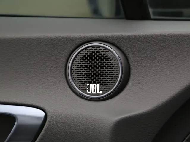 Hyundai Sonata — Фото автомобиля 8