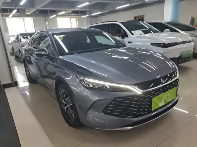 BYD Qin L — Фото автомобиля 21