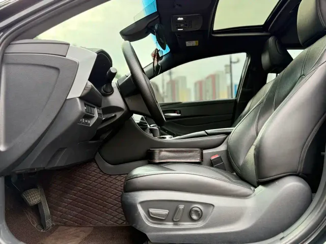 Toyota Avalon — Фото автомобиля 14