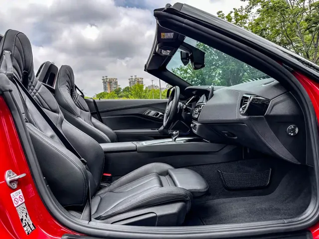 BMW Z4 — Фото автомобиля 15