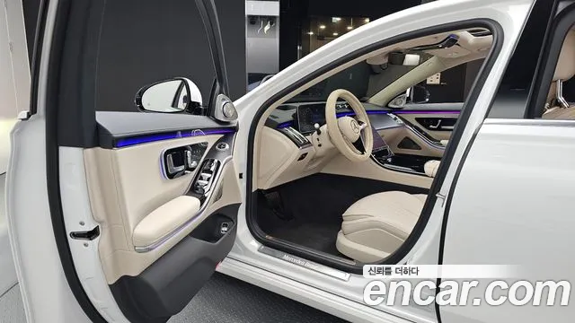 Mercedes-Benz S-Class S-класс W223 — Фото автомобиля 10