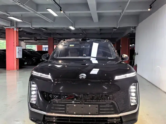 Nio ES9 — Фото автомобиля 2