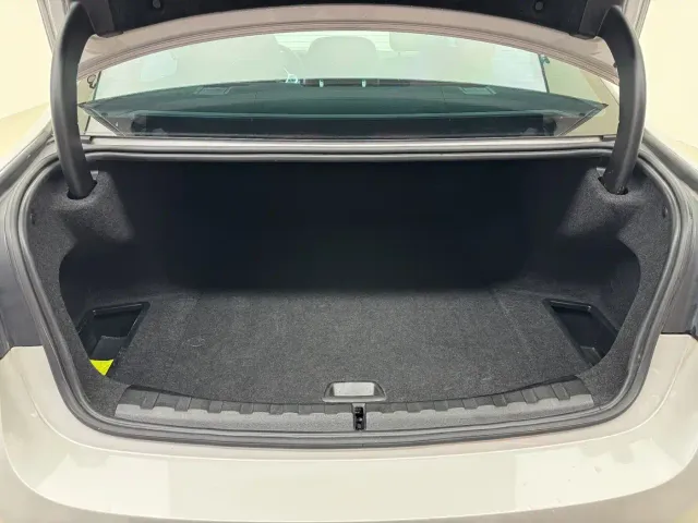 BMW i3 — Фото автомобиля 17
