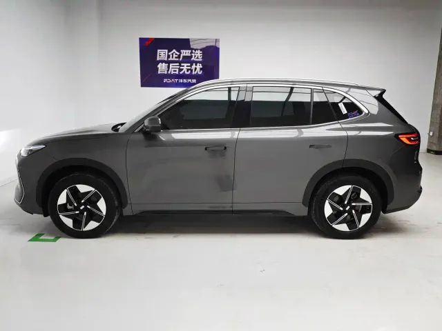 Geely Galaxy E5 — Фото автомобиля 9
