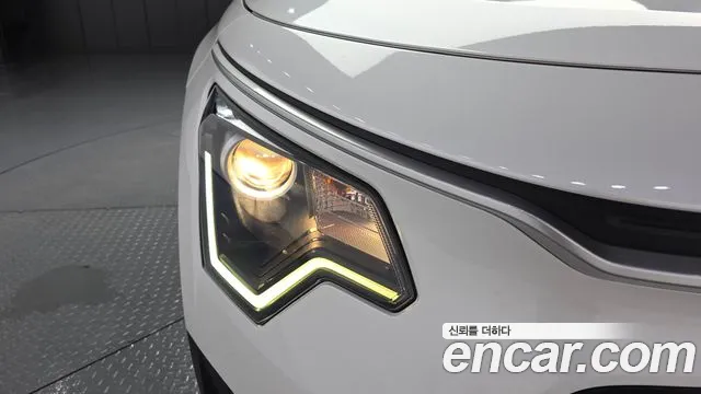 Kia Niro The All New Niro Prestige — Фото автомобиля 22