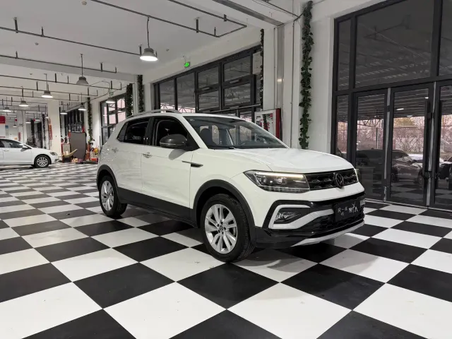 Volkswagen T-Cross — Фото автомобиля 3