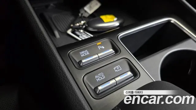 Hyundai Sonata — Фото автомобиля 24
