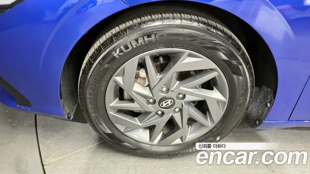 Hyundai AVANTE Новый Avante (CN7) — Фото автомобиля 5