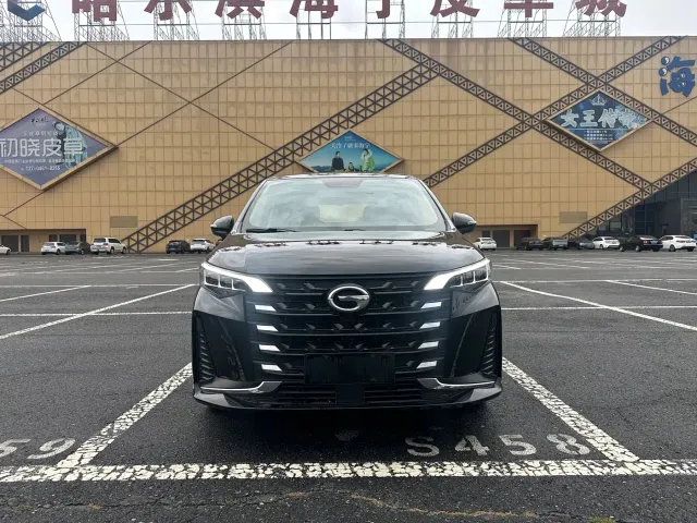 GAC Trumpchi M6 — Фото автомобиля 3