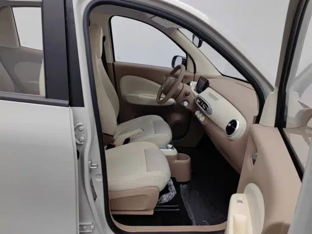 Wuling Hongguang Mini EV — Фото автомобиля 23