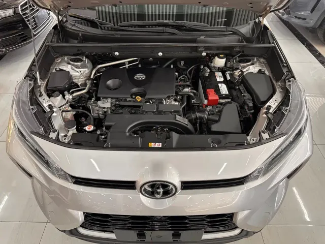Toyota Wildlander — Фото автомобиля 9
