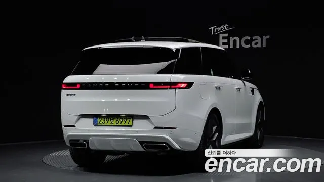 Land Rover Range Rover Sport — Фото автомобиля 2