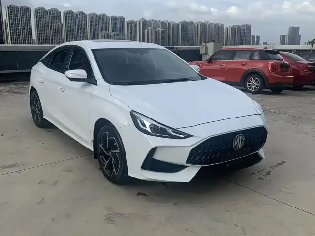 MG MG5 2021 300TGI DCT Youth Luxury Premium Edition — Фото автомобиля 3