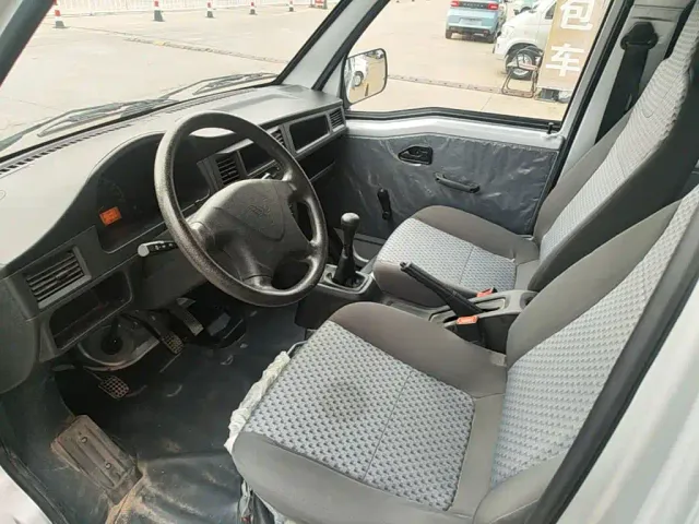 Wuling Zhiguang — Фото автомобиля 15
