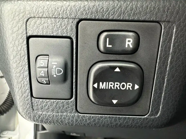 Toyota YARiS L Zhi Xuan — Фото автомобиля 13