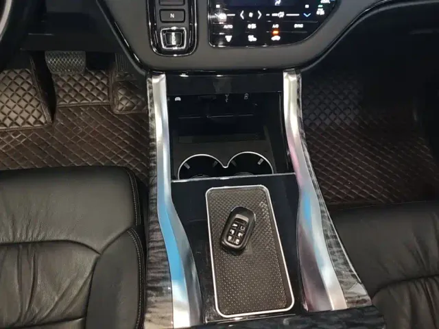 Honda Odyssey — Фото автомобиля 13