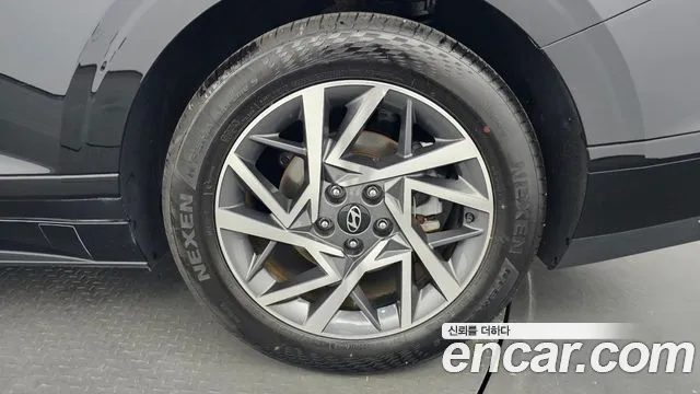 Hyundai Grandeur GN7 — Фото автомобиля 6