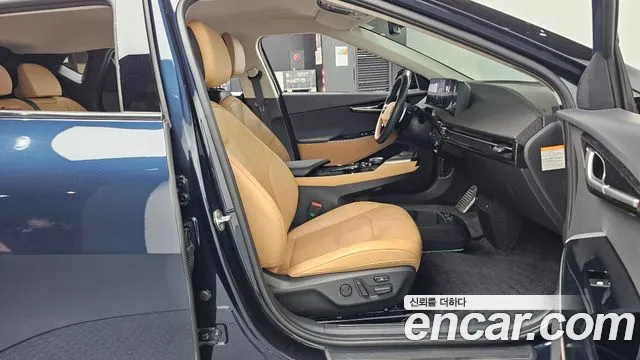 Kia EV6 — Фото автомобиля 17