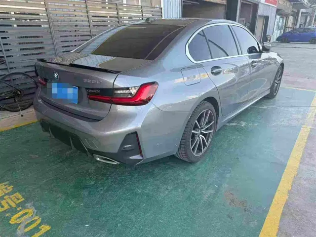 BMW 3 Series — Фото автомобиля 3