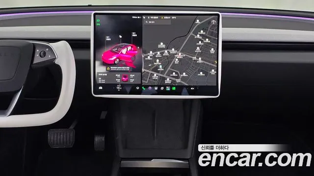 Tesla Model 3 — Фото автомобиля 20
