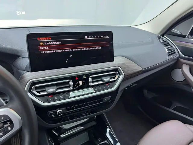 BMW X3 — Фото автомобиля 19