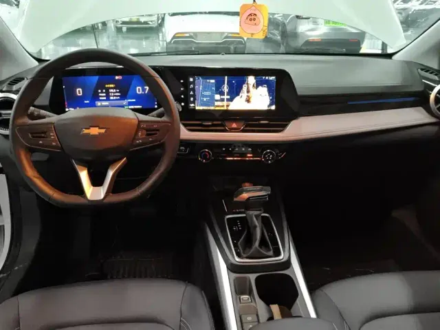 Chevrolet Monza — Фото автомобиля 12