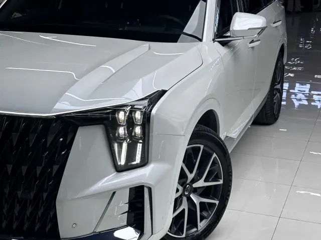 GAC Trumpchi GS8 — Фото автомобиля 2