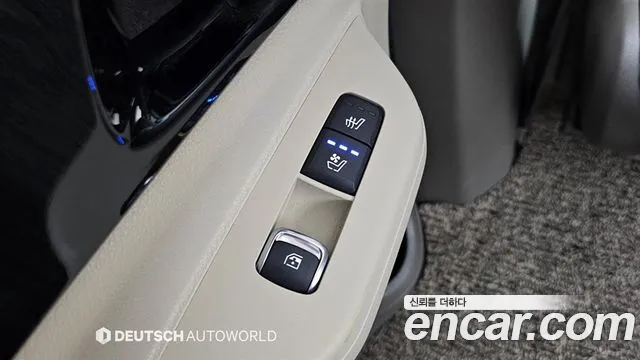 Kia Carnival Generation 4 — Фото автомобиля 15