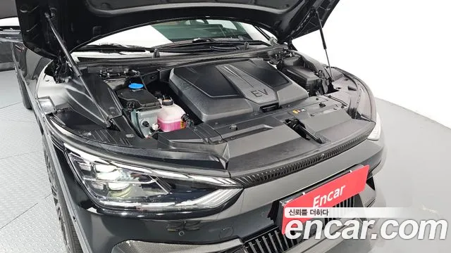 Kia EV6 — Фото автомобиля 6