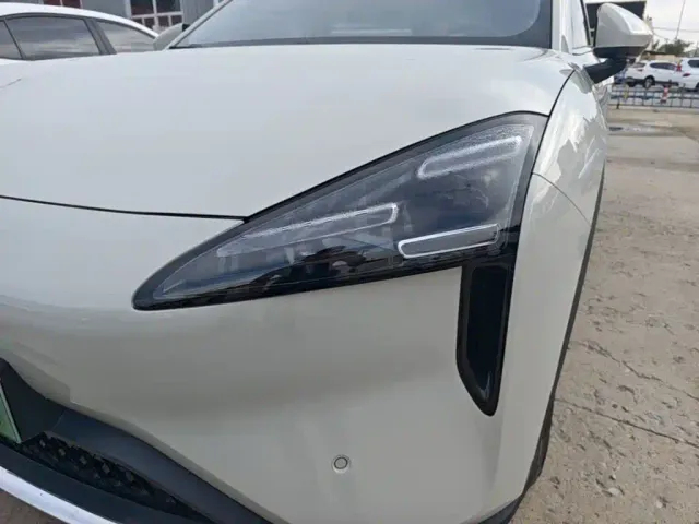 Baojun Yunhai — Фото автомобиля 23