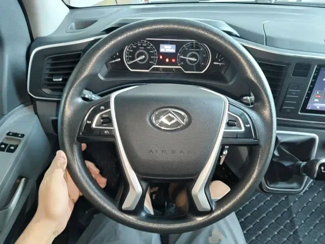 Maxus Xintu V80 — Фото автомобиля 10