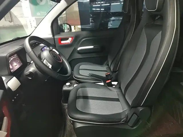 Wuling Hongguang Mini EV — Фото автомобиля 14