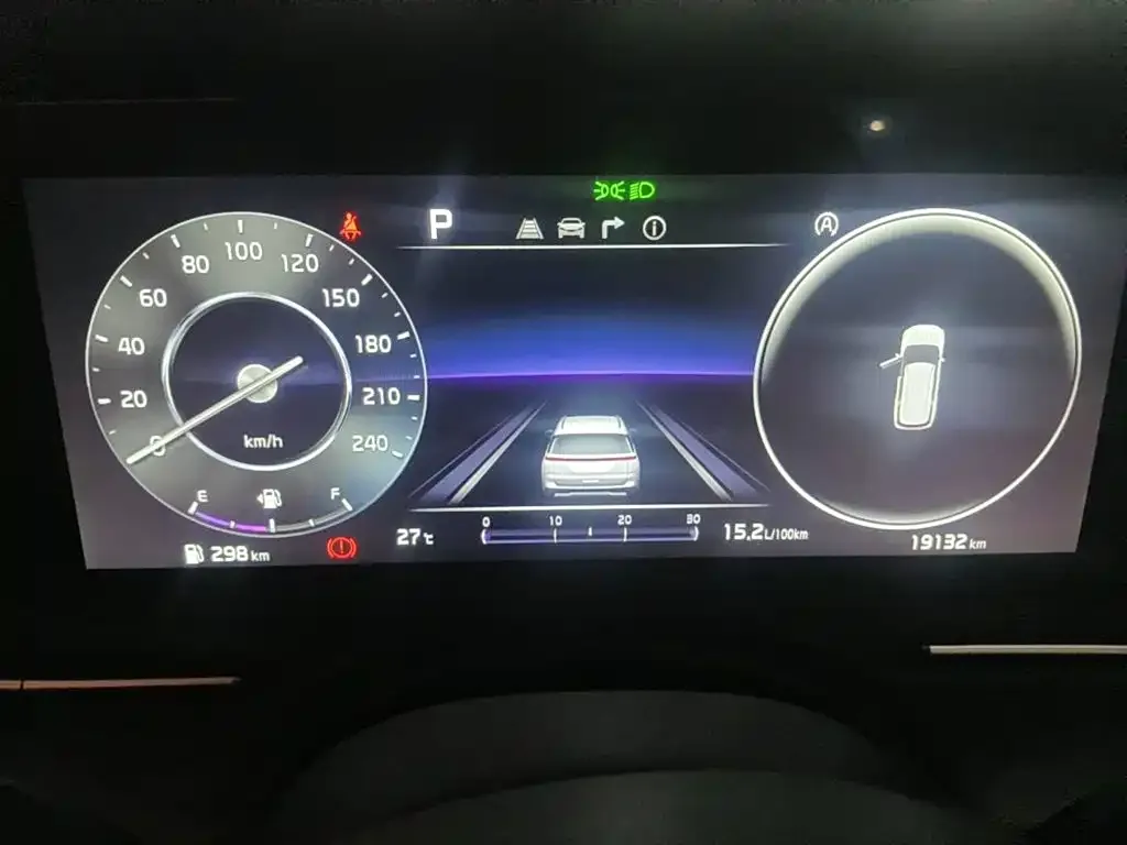 Kia Carnival 2021 2.0T Flagship Edition — Фото автомобиля 4