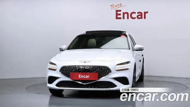 Genesis G70 — Фото автомобиля 3