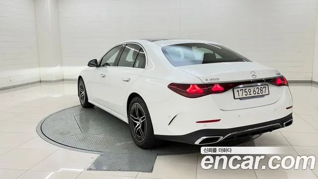 Mercedes-Benz E-Class W214 — Фото автомобиля 4