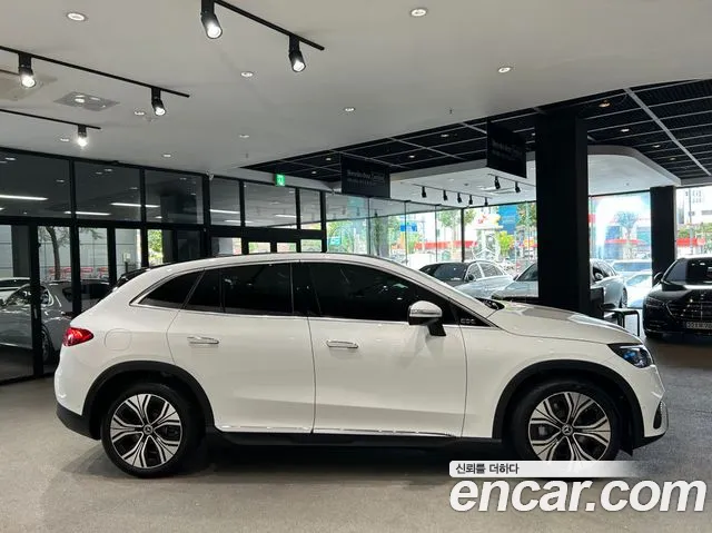 Mercedes-Benz EQE X294 — Фото автомобиля 18