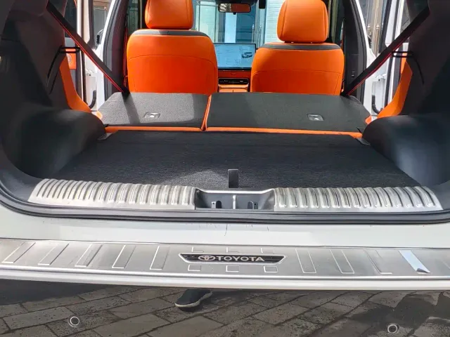 Toyota BoZhi 3X — Фото автомобиля 14